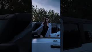 Gái xinh lái "khủng long" Ford Bronco dạo phố cực chiến screenshot 4