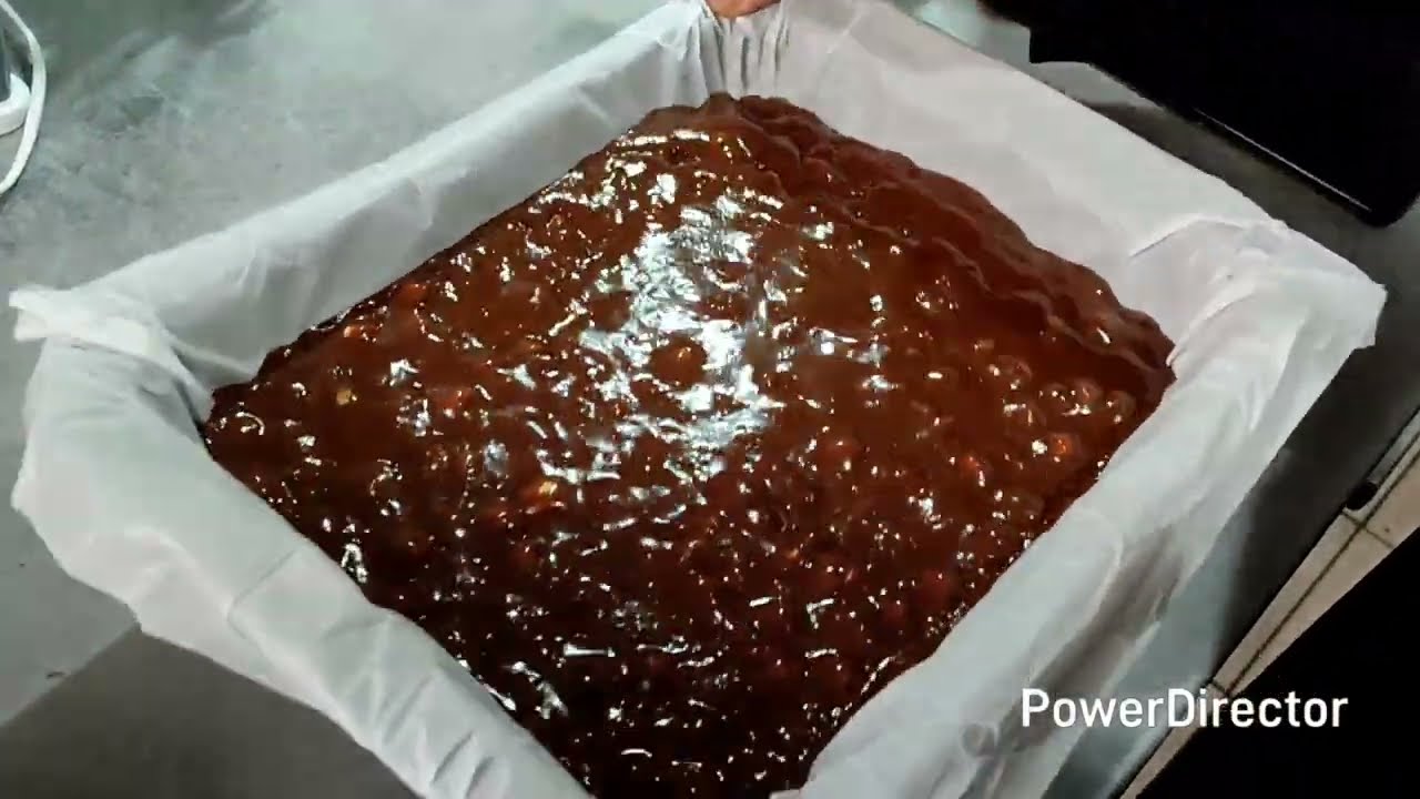 افتتاحية القناة...   /Recette de brownie très facile وصفة براوني سهلة