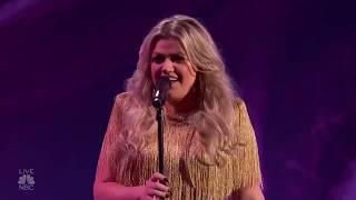 Video thumbnail of "Kelly Clarkson - Whole Lotta Woman (Billboard Music Awards)"