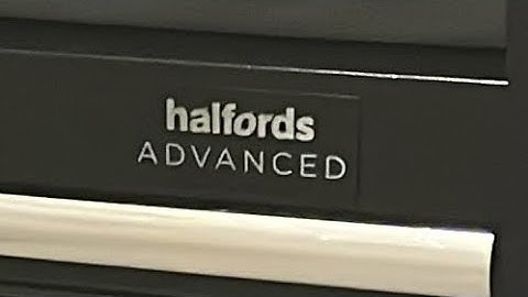 Halfords Advanced 12 drawer up and lower section roll cab tool box.
