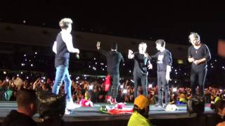 Details One Direction dancing La Macarena-Live in Chile 01/05/2014 News