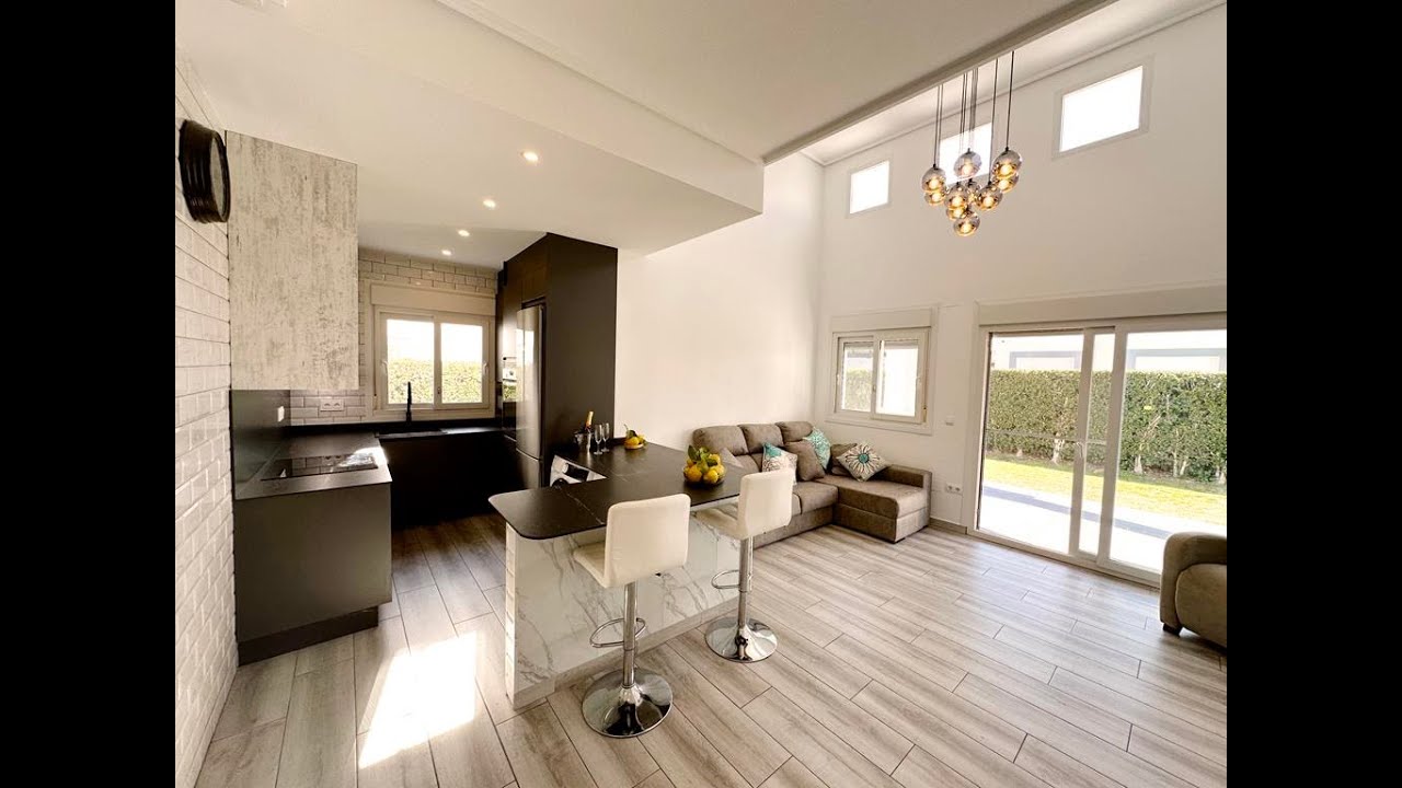 Beautifully upgraded villa for sale at La Torre Golf Resort - info at 