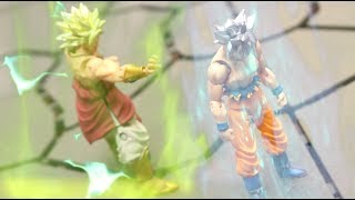 Goku e Broly lutam em stop motion épico e sobra até para o dono dos bonecos  - TecMundo