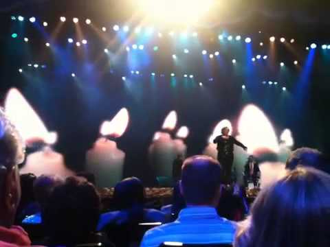 Sandi Patty - Come Let Us Worship The King - YouTube