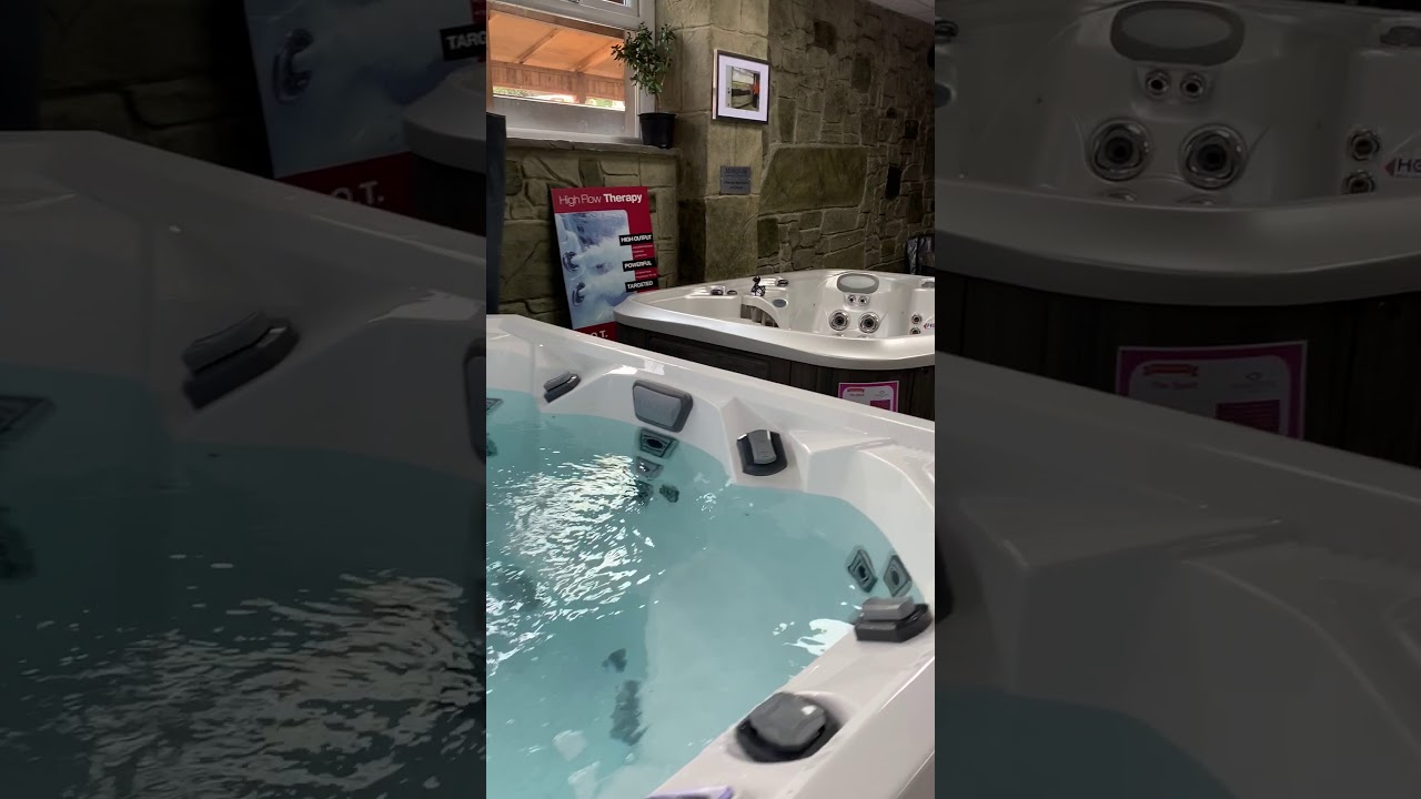 Virtual showroom tour