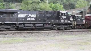 NS SD70ACe 1002 leads 37A, 1000 & 1001 collect coal hoppers with horns