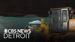 Road crews prepare for another round of snow this weekend in SE Michigan