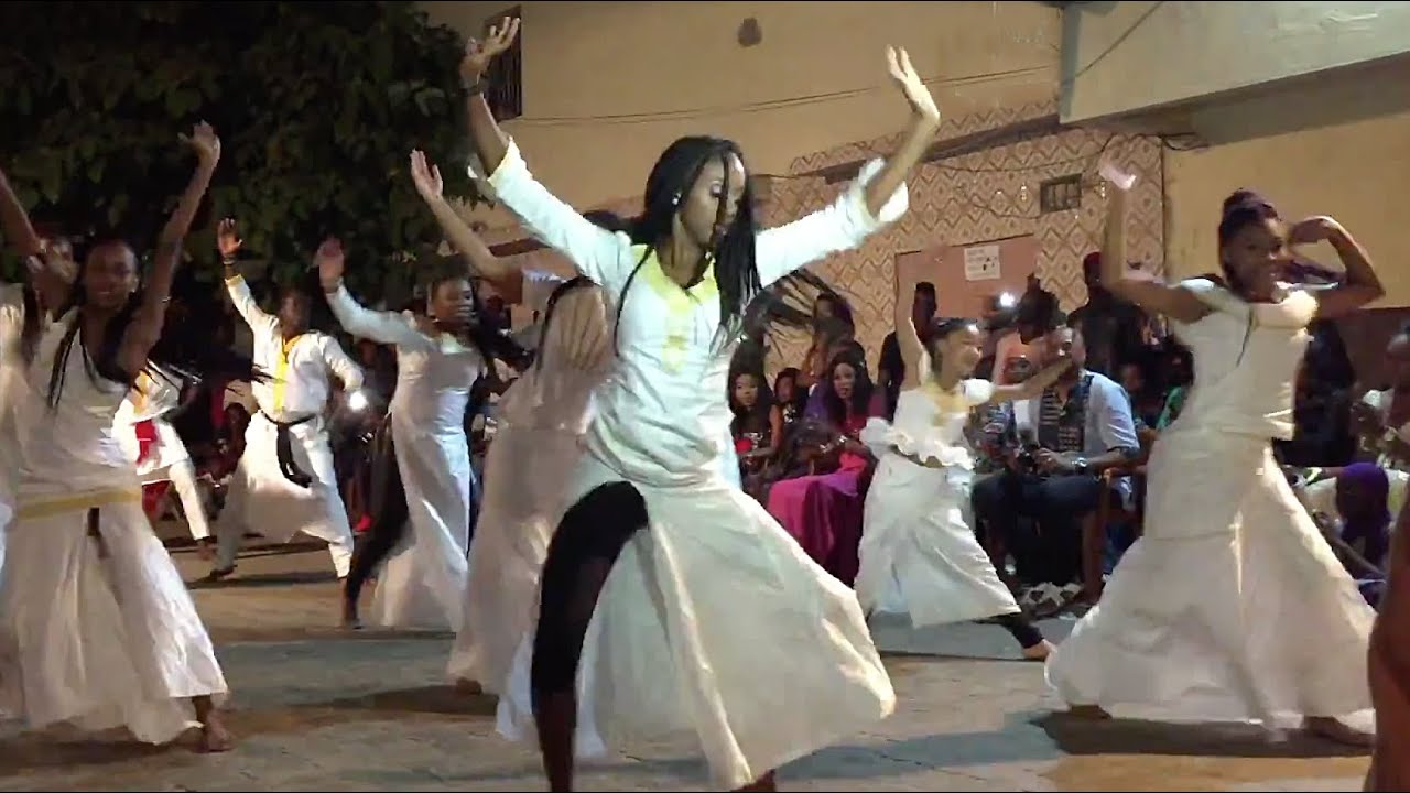 DOUDOU NDIAYE ROSE - "SIDATI AIDARA" (drumcut) - Djabote 1994