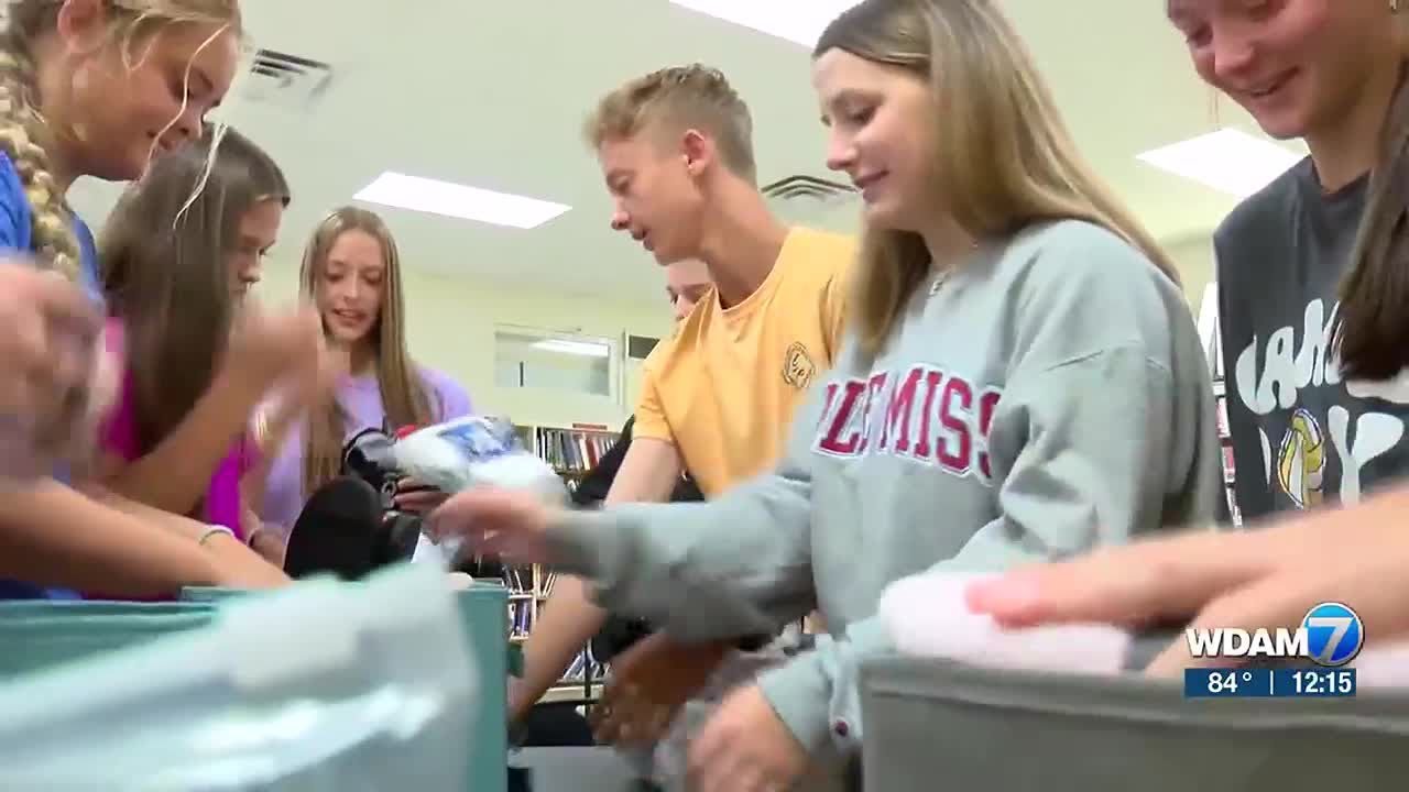 Sumrall High School student creates club to give back to hospice patients