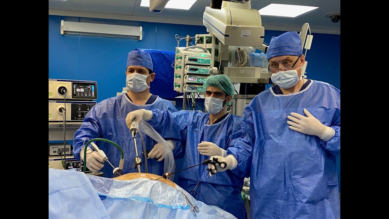 Lap low anterior resection with IMV first approach and Jpouch