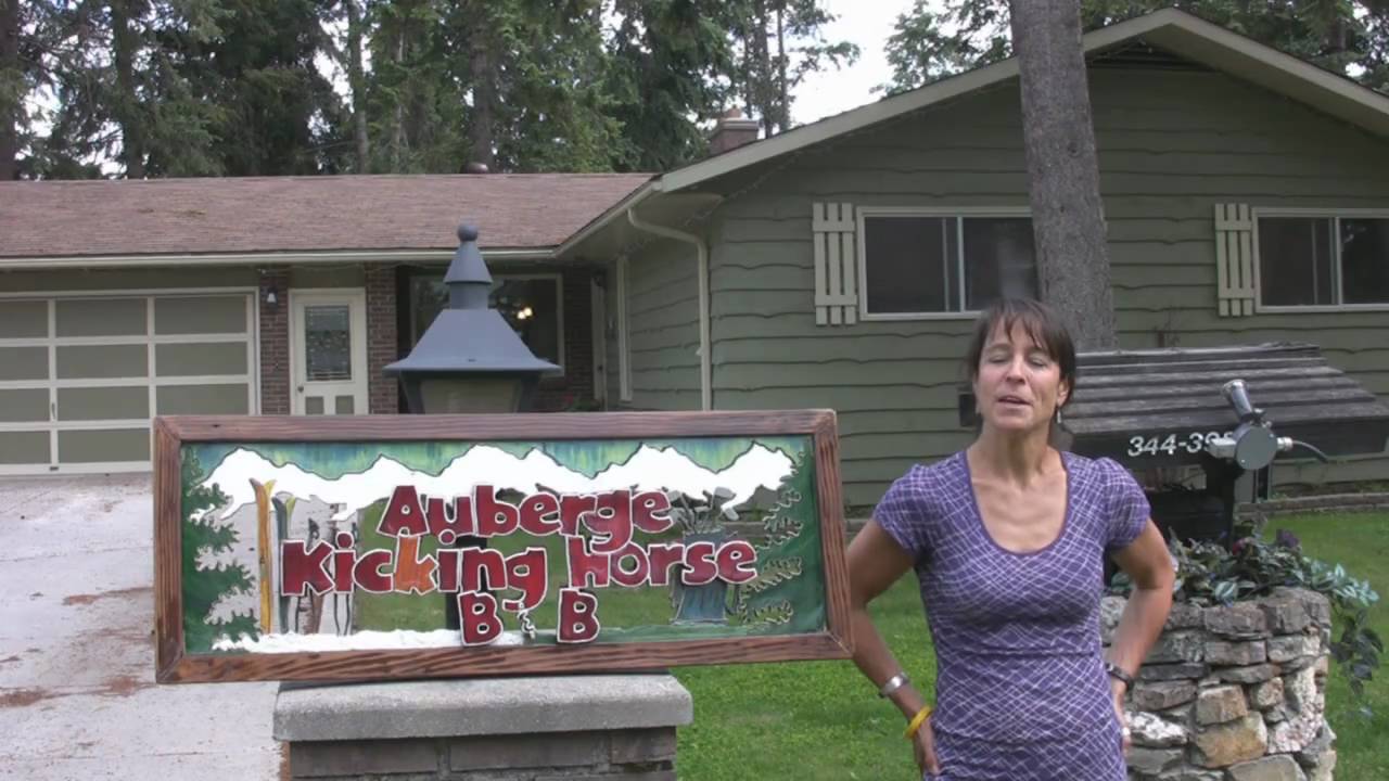 Auberge Kicking Horse B&B, Golden (Canada), Canada Auberge Kicking Horse B&B in Golden, BC Canada - YouTube