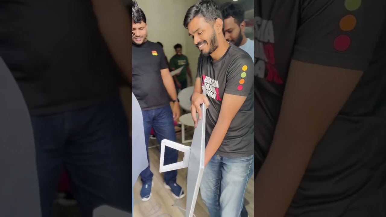 Starlink Gen3 Kit Unboxing in Sri Lanka for the 1st time