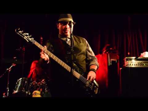 Under Groove LIVE at Kings Arms Tavern   Auckland 2017
