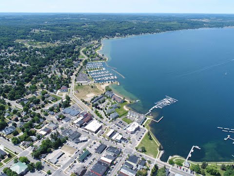 Northern Michigan Escapes Drone Tour of Boyne City