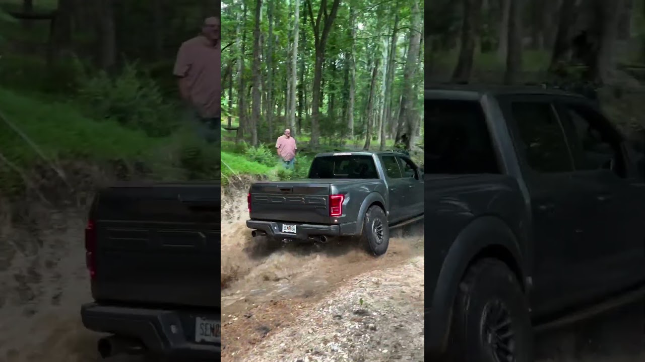 Offroading Ford Raptor like a boss 