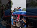 উপরে বসে কিভাবে আনন্দ করছে #trending #railway #foryou #automobile #viralvideo #railcrossing #shorts