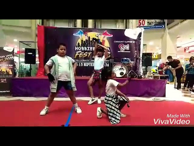 Dance Video: Little Starlight at Tamini Square
