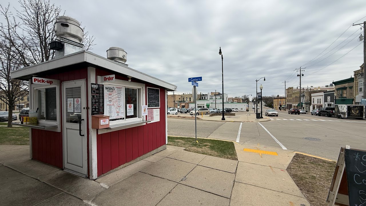 Wedl’s Hamburger Stand: Sizzling Since 1916, A Jefferson,Wisconsin Legacy of Sliders & History