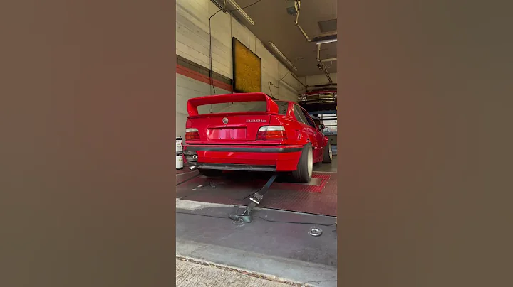 Spinning on the dyno with flipped style 19’s.  10.5’s are king.  #e36 #e36drift #turbo #m50 #m52