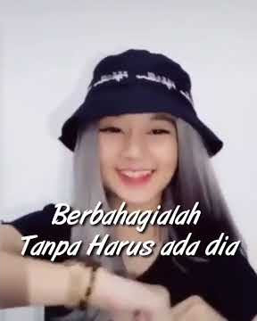 Story wa keren bikin baper banget cewek cantik bertopi keren