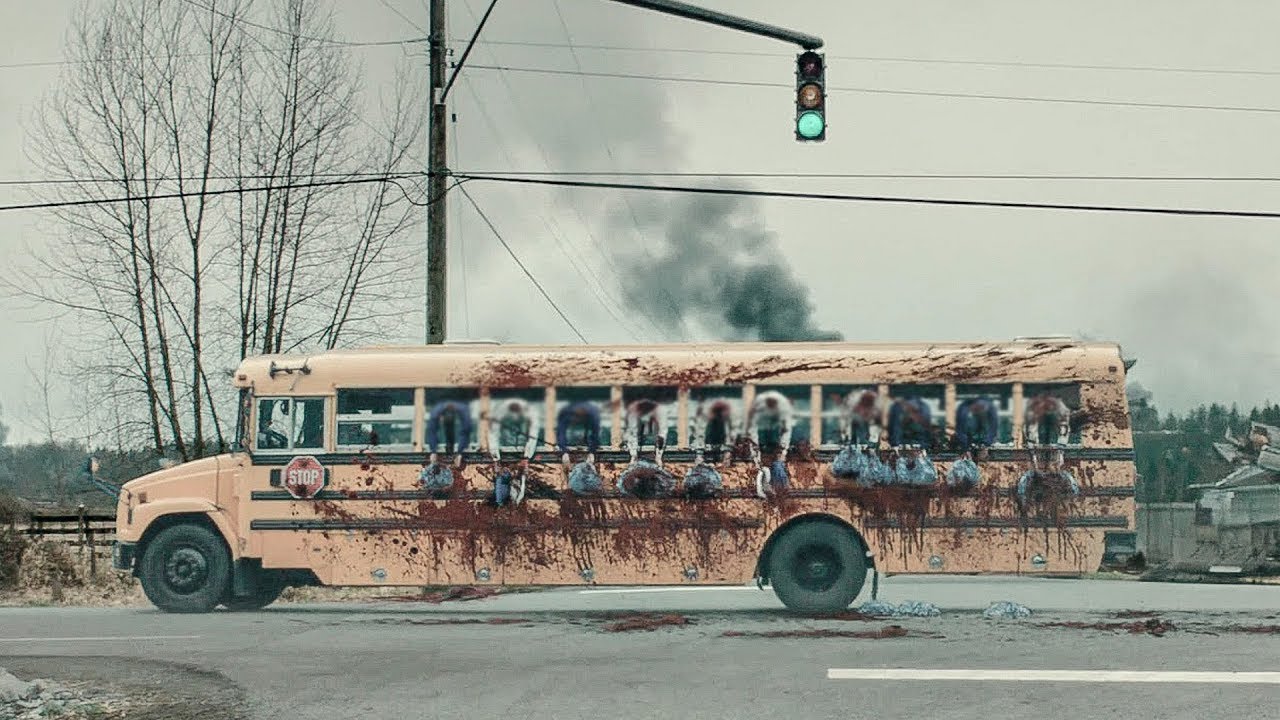 Un orășel devine scena mai multor decese bizare, toate provocate de o jucărie blestemată