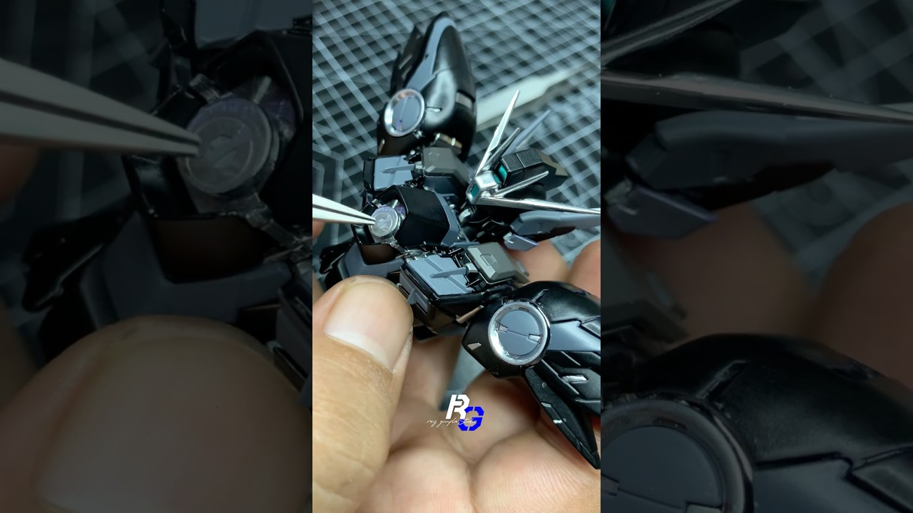 Wing Gundam Inner Frame Hand Painting With Stedi Silver Water Based 