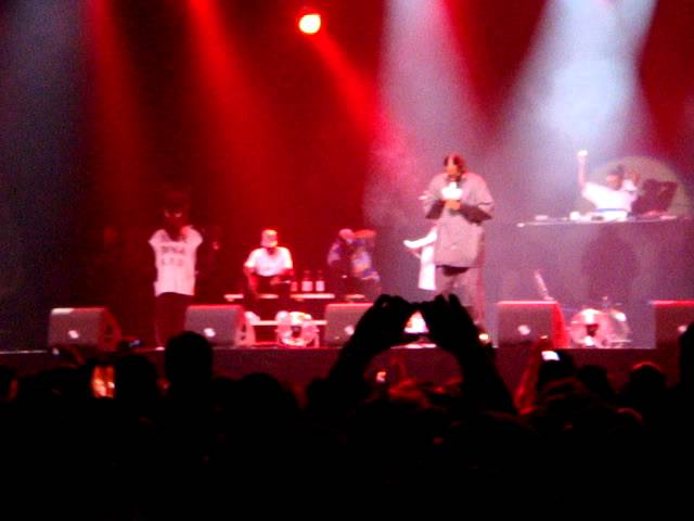 Ver Snoop Dogg North Sea Jazz 2011 Nate Dogg Tribute no YouTube Ver Snoop Dogg North Sea Jazz 2011 Nate Dogg Tribute no YouTube