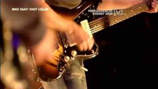 Arctic Monkeys - Crying Lightning (Live Big Day Out 2009)