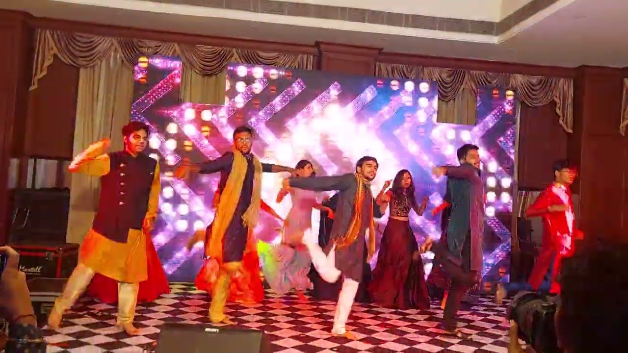 When your School friends decided to dance at a wedding....