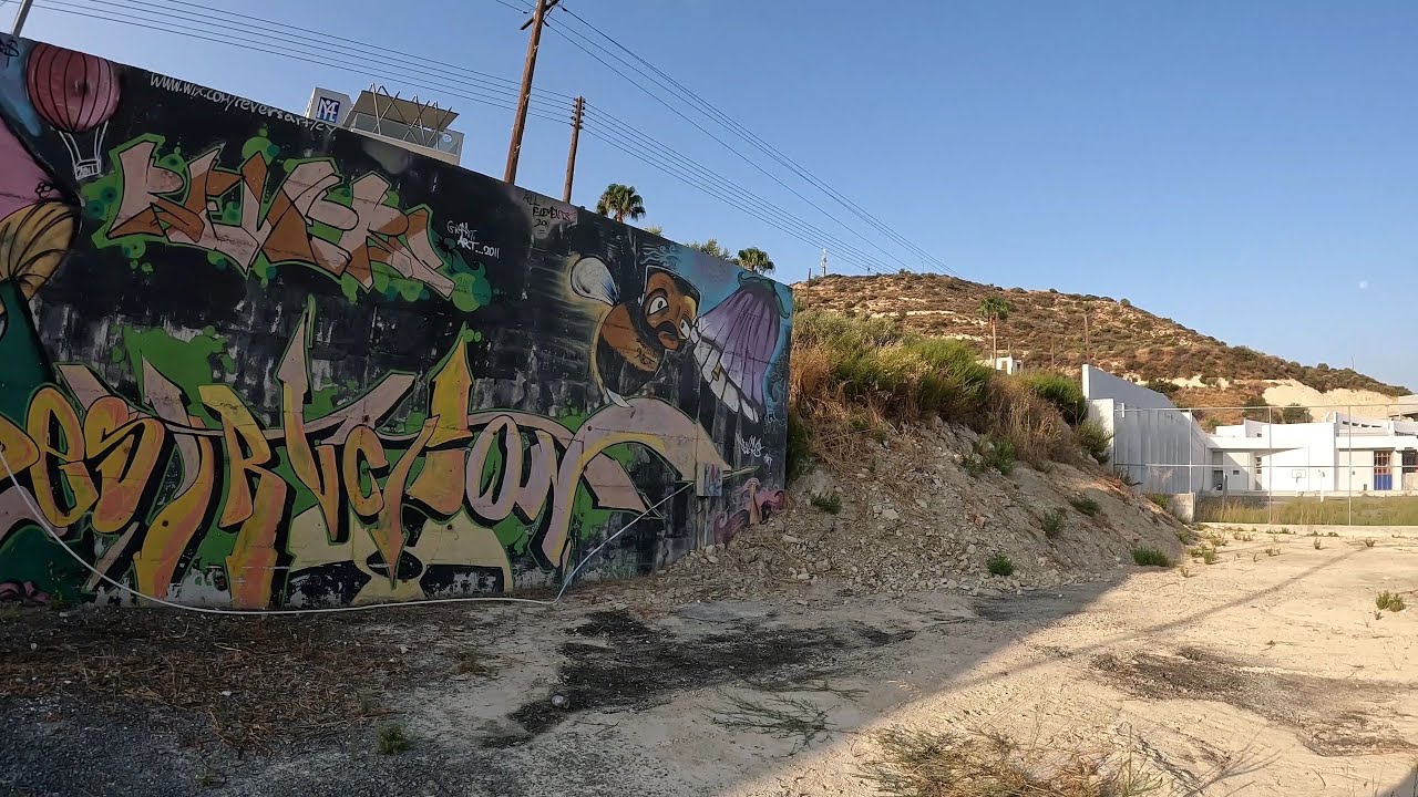Acest graffiti m-a impresionat Satul Palodia Cypru pas cu pas