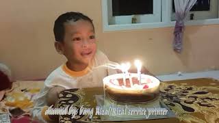 acara ulang tahun paling ngetop dan Tiup lilin ultah paling lucu banget