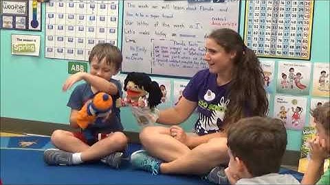 Prek4 Circle Time Puppets Personal Space Child Lead