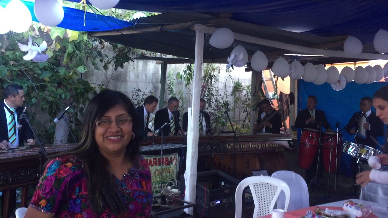 Recordando al Maestro Lalo Tzul y sus pegaditas interpreta Gloria Tecpaneca.