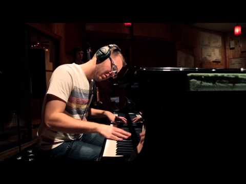 Addison Frei -