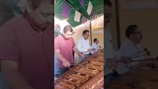 Cada Noche Un Amor - Agustín Lara.