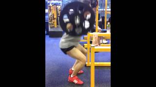 20130903 Squat form check. CanditoTraining 4th week.