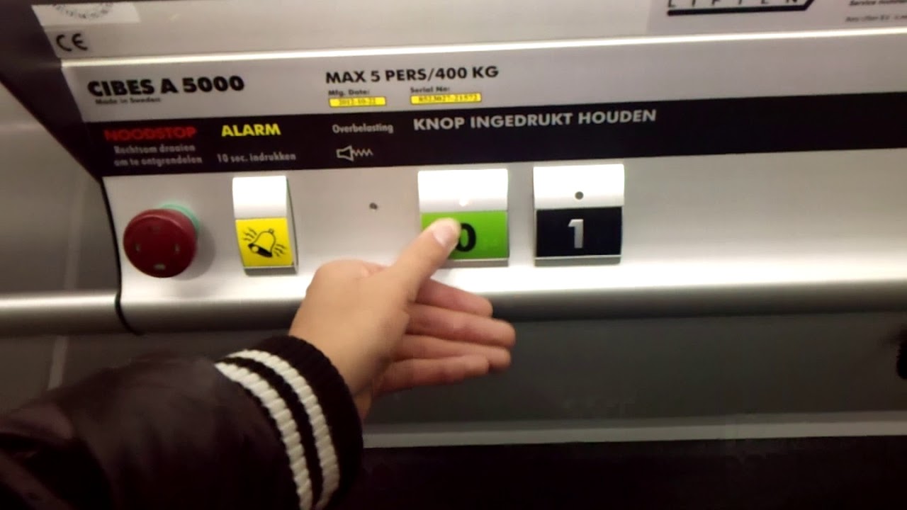 A Cibes platform elevator @ Toverland in Sevenum