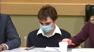 During court appearance, Nikolas Cruz appears emotionally upset as jury selection continued During court appearance, Nikolas Cruz appears emotionally upset as jury selection continued