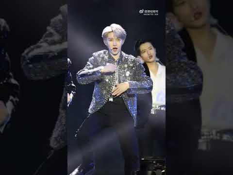 230225 INTO1 Liuyu fancam  into the fire