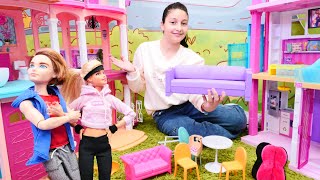 Barbie DREAM HOUSE. Barbie ve Ken YENİ eve taşınıyor. Barbie oyunları