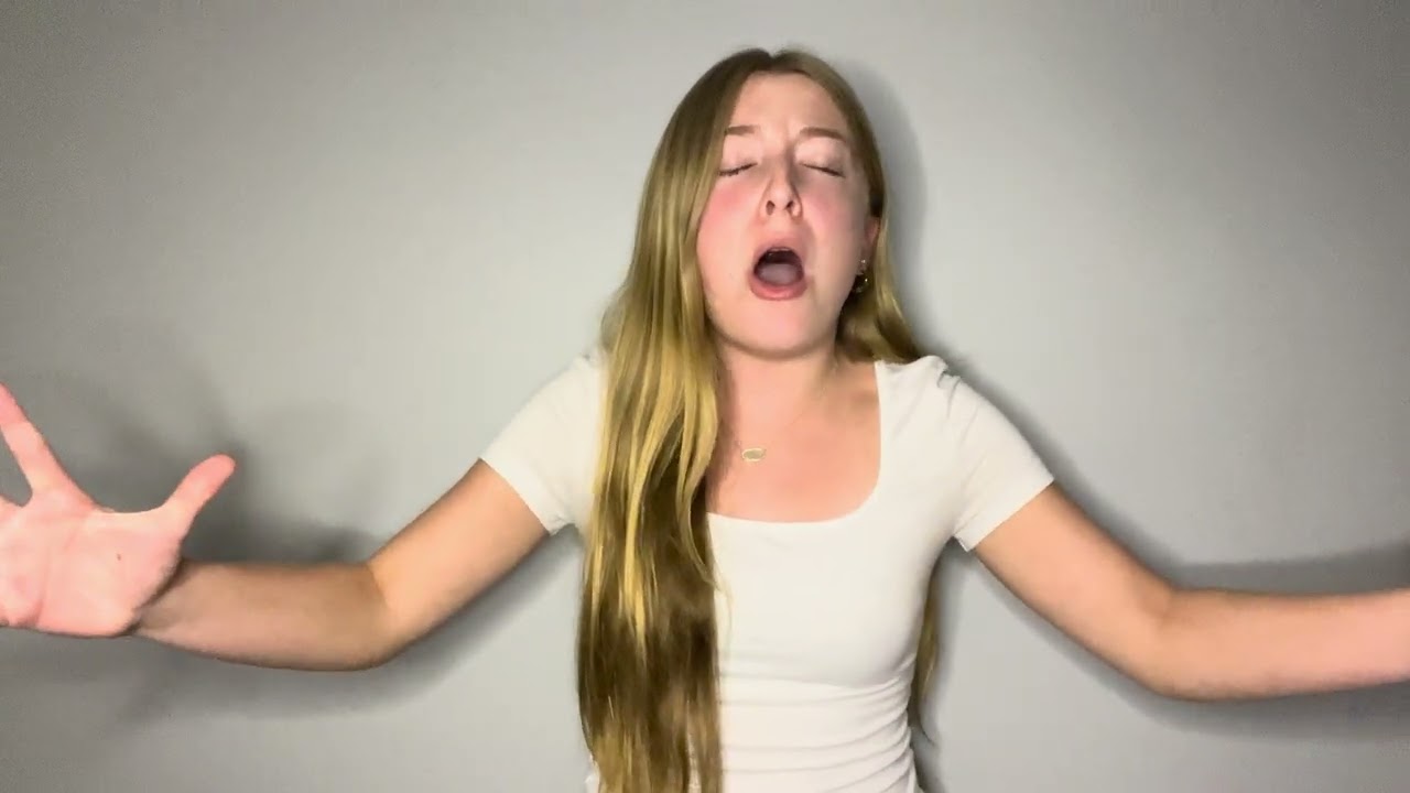 Siobhan Sheerin sings 'War' preview
