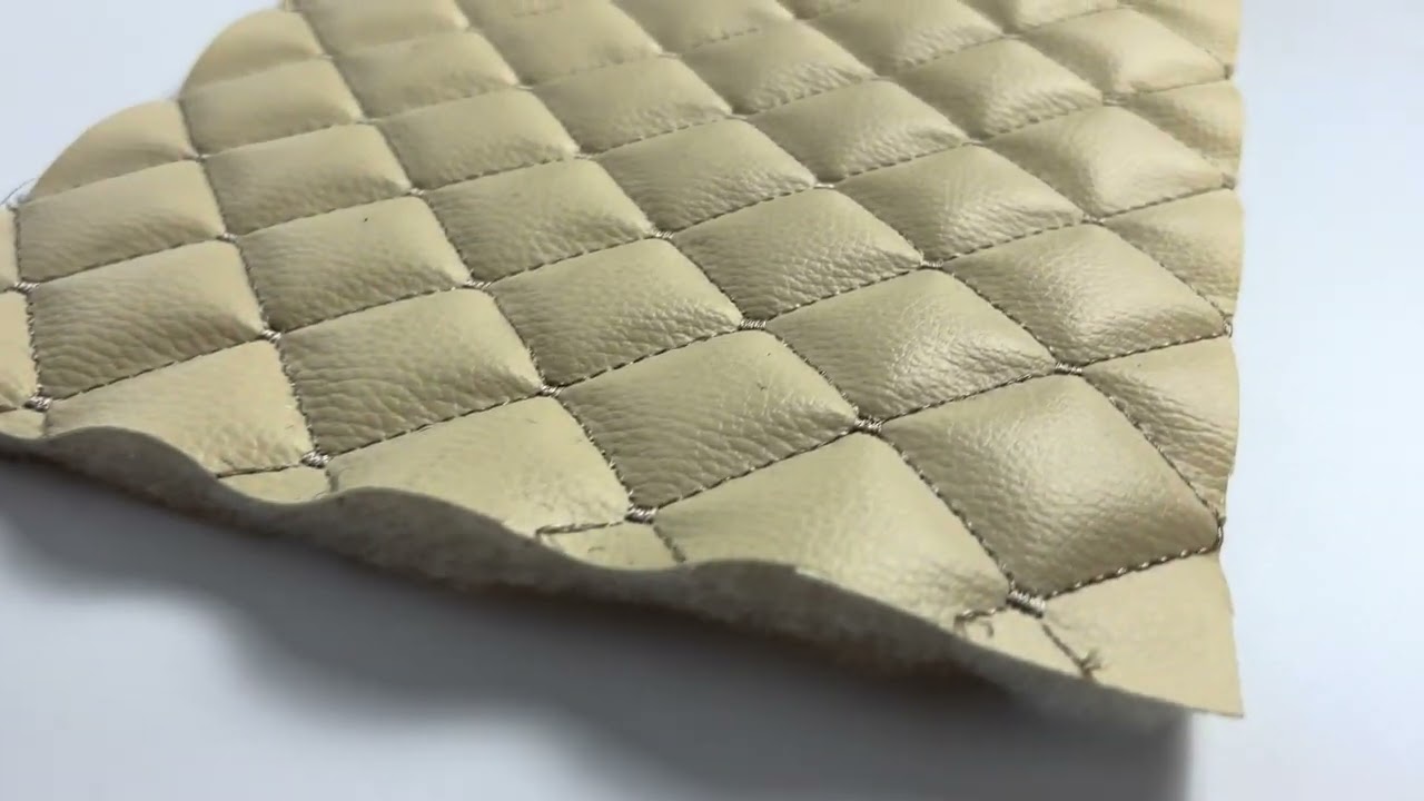 Автомобільний шкірзамінник на сентипоні прошитий St507 3 бежевий ромб