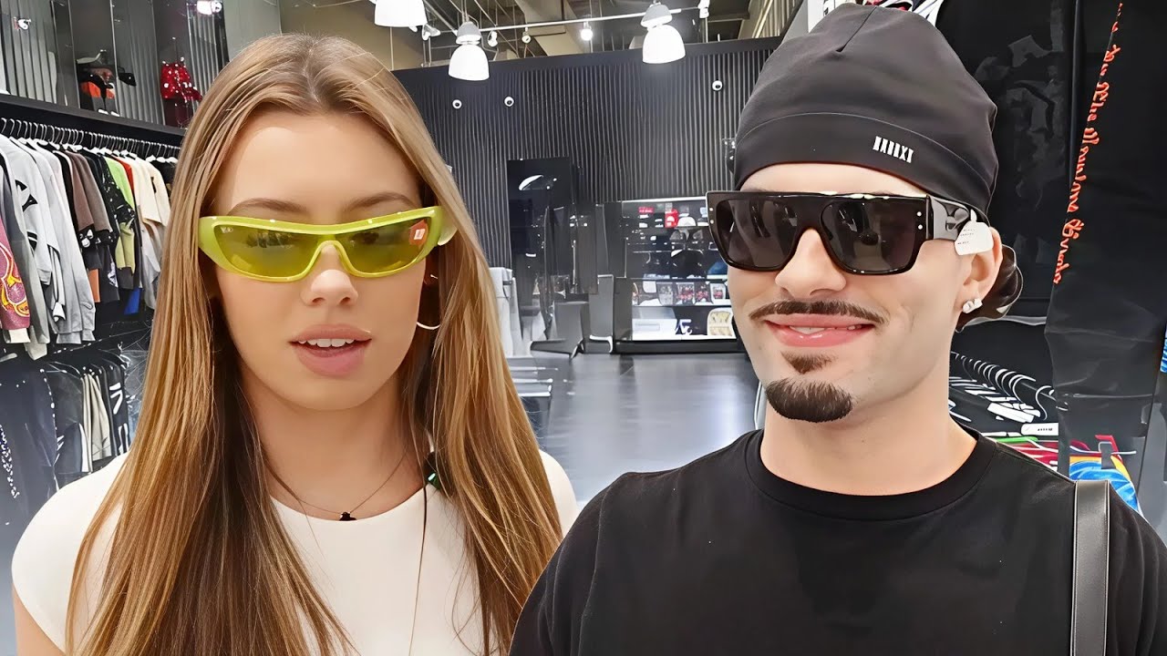 Я пошла покупать вещи для наряда на день рождения...