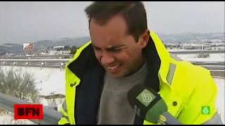 El Hombre Que Lloraba Porque No Sabia Poner Las Cadenas Version Real