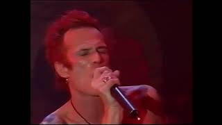 VELVET REVOLVER - SUPERHUMAN - AWESOME LIVE PERFORMANCE 2005