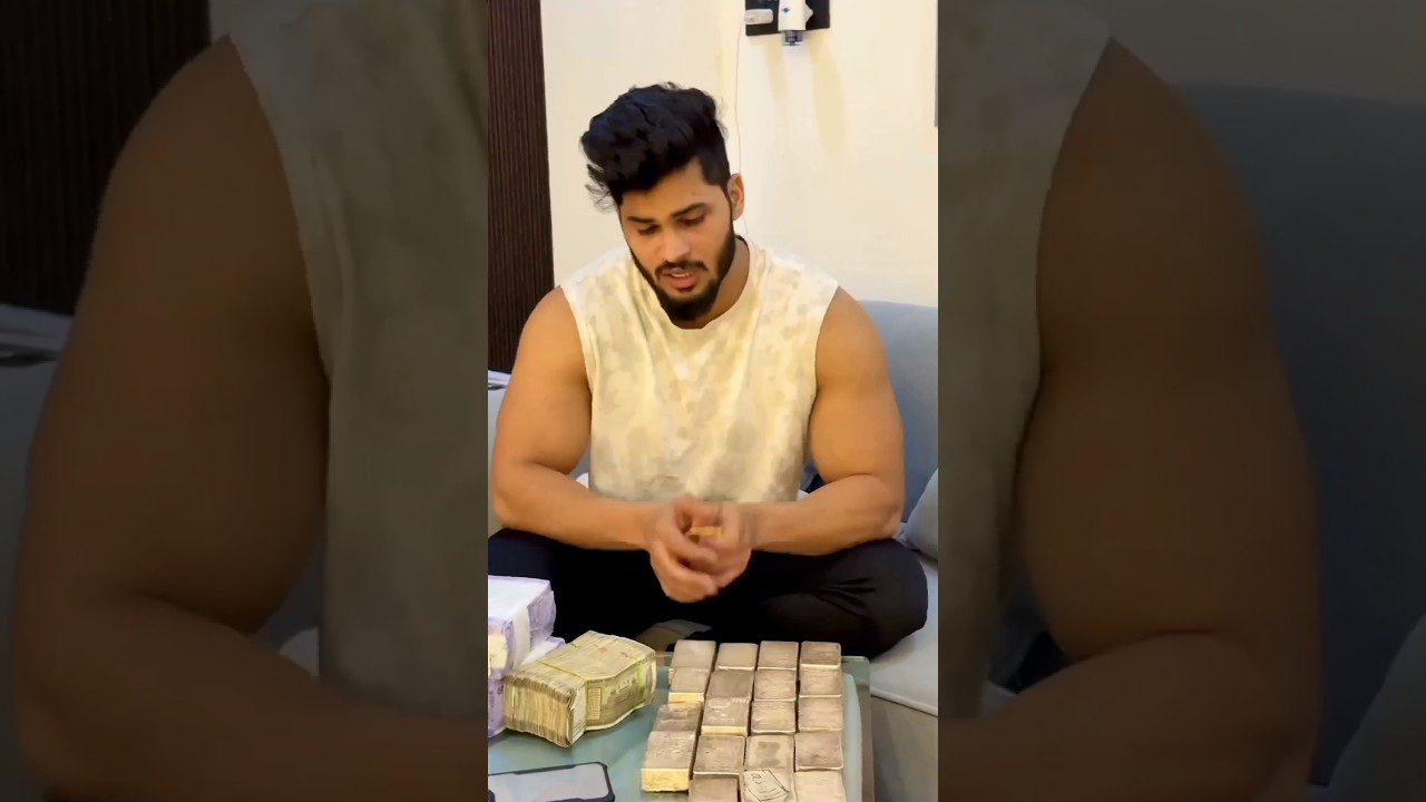 Pawan sahu v/s virat kohli। 💵 