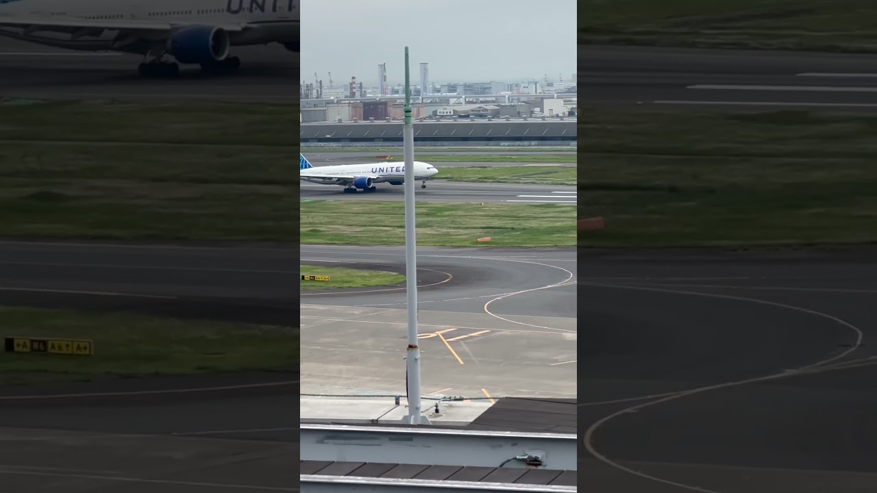 United Airlines Boeing 777-224ER N69020 from Newark (EWR) Landing Runway 34L at Tokyo-Haneda (HND)