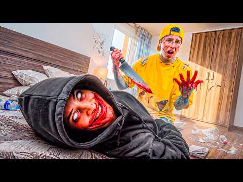 ¡UNO DE NOSOTROS SE VENGÓ DE MI VECINO! *ESTA MUERT0*😰😵