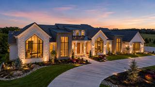 Exquisite 5 Bedroom MODERN FARMHOUSE w/ A MUST SEE Kitchen & Pantry! | Starr Homes