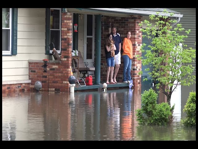Marion, IL Neighborhood Extreme Flash Flooding  - 4/29/2017